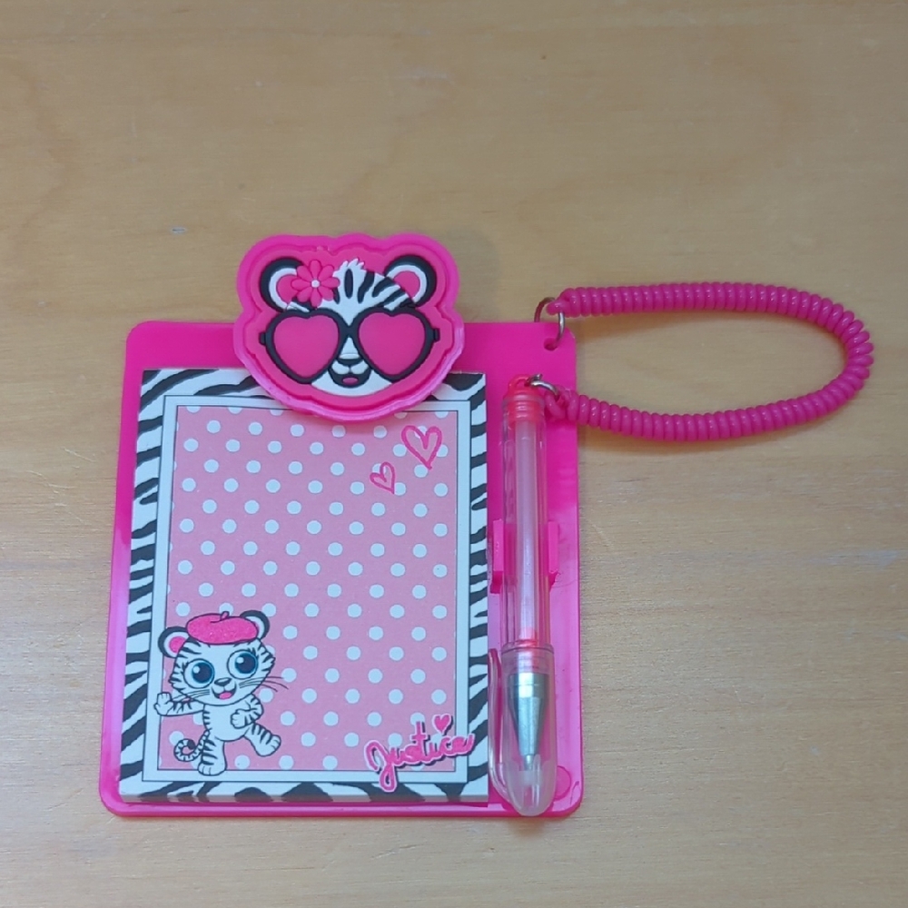 ⭐️ 5/ $25 Justice mini Pink Notepad with Spiral Pen ( Pen Has Been Used )